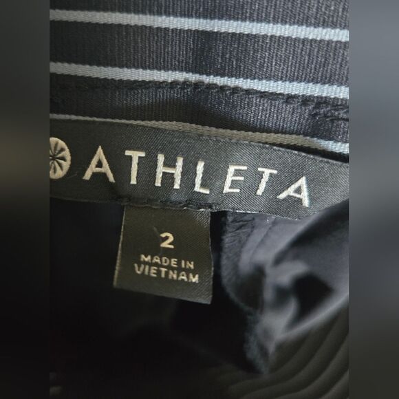 Athleta Tribeca Pants Womens Size 2 Black Crop Wide Leg Snap Legs Athleisure - Picture 7 of 7